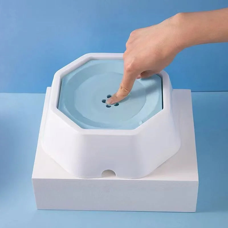Spill Proof Pet Water Bowl With Floating Design For Travel