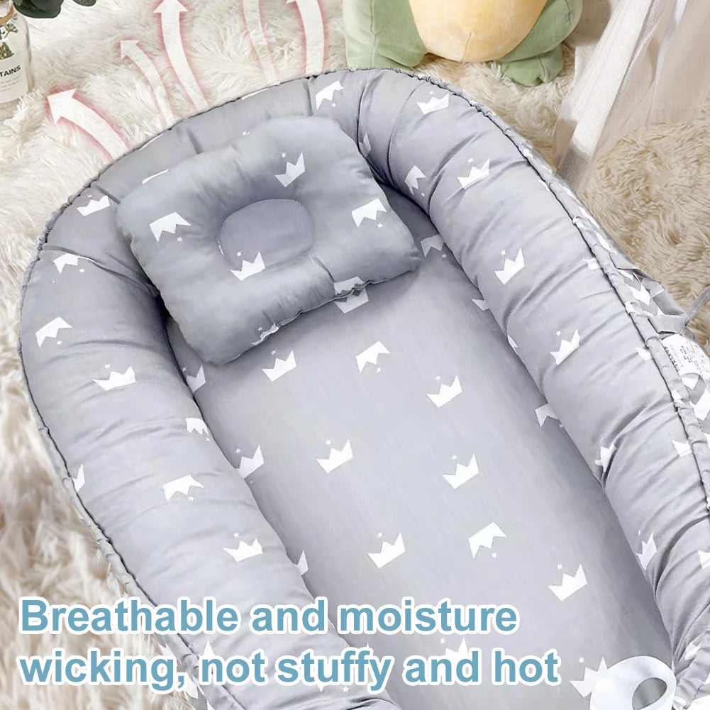 Shunmaii Comfortable Soft Cloth Dog Sofa Bed with Pillow