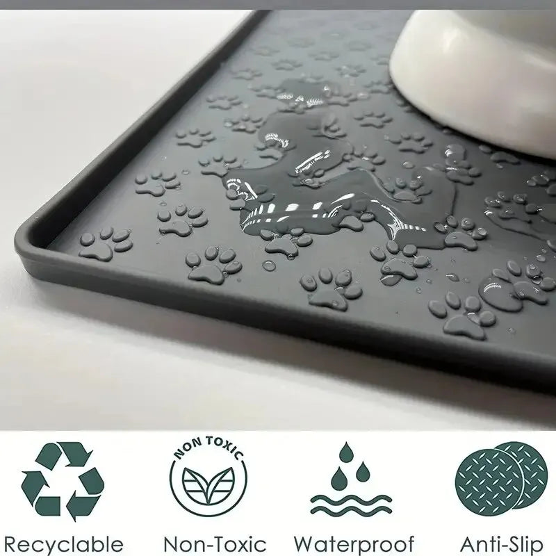 Silicone Pet Placemat Non Slip Easy Clean Folding Feeding Mat